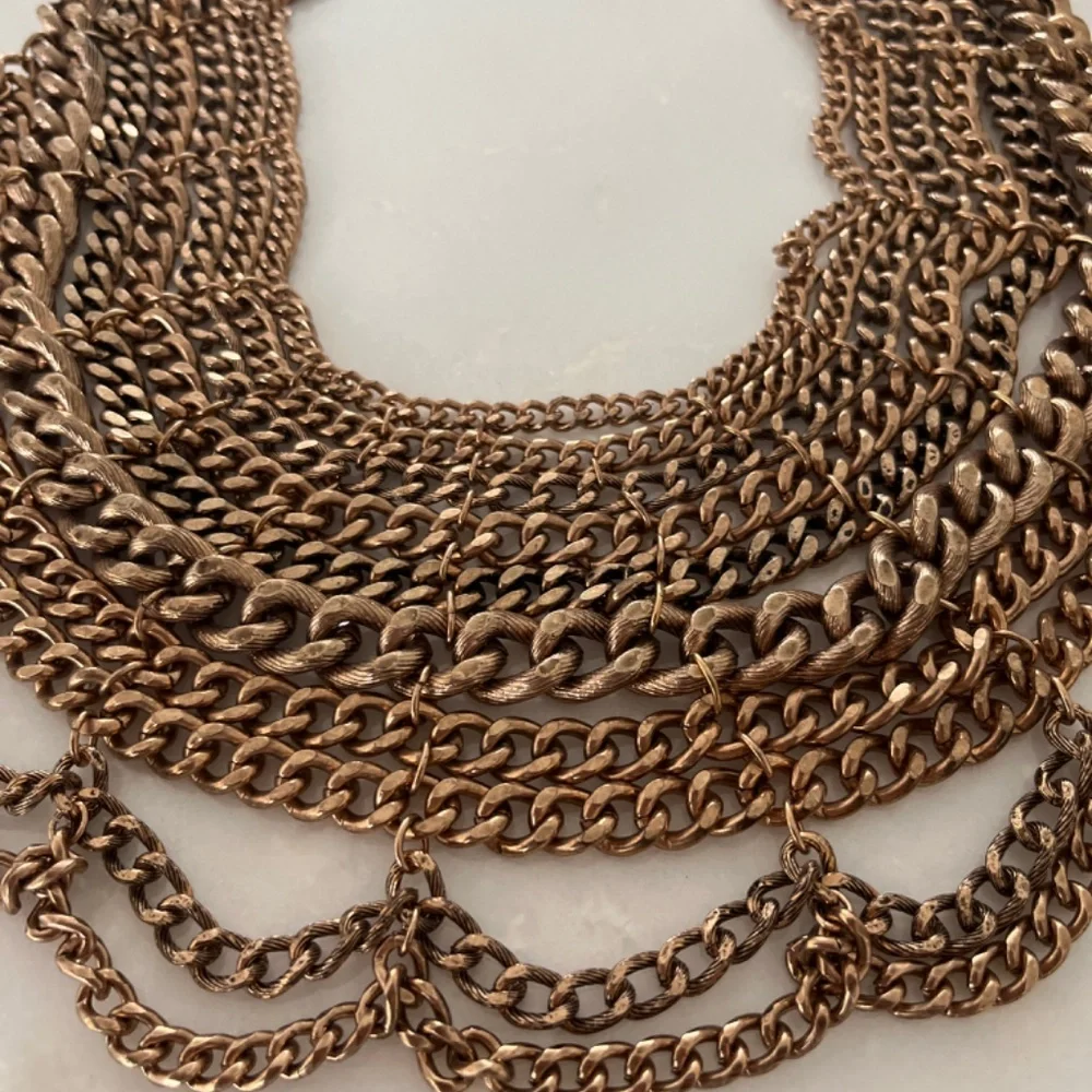 Chain necklace - Picture 2 of 4
